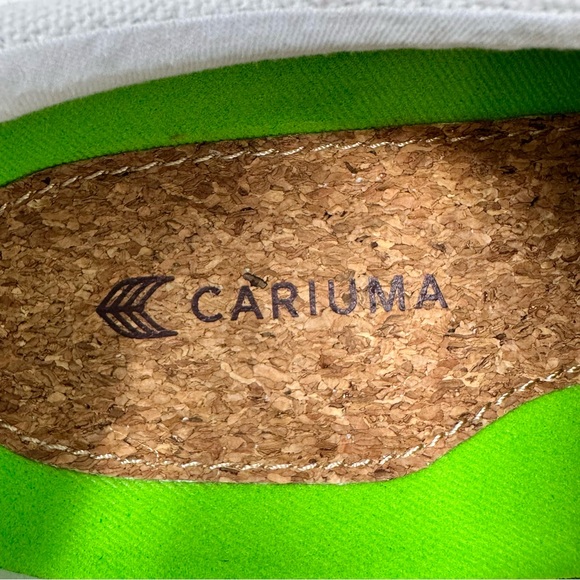 Cariuma Like New Signature OCA Low Canvas Sneaker White Size Men 7, Women’s 8.5 - Picture 9 of 9